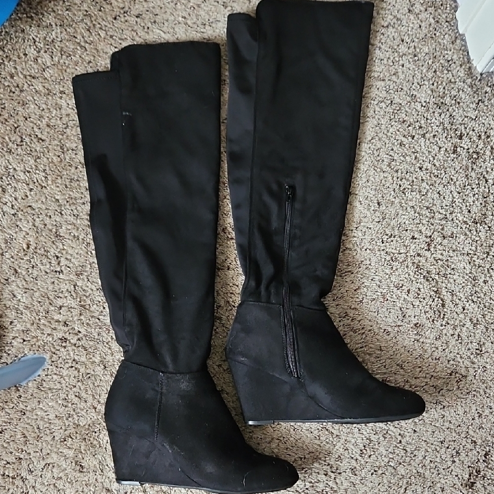 Black Wedge Knee-High Boots